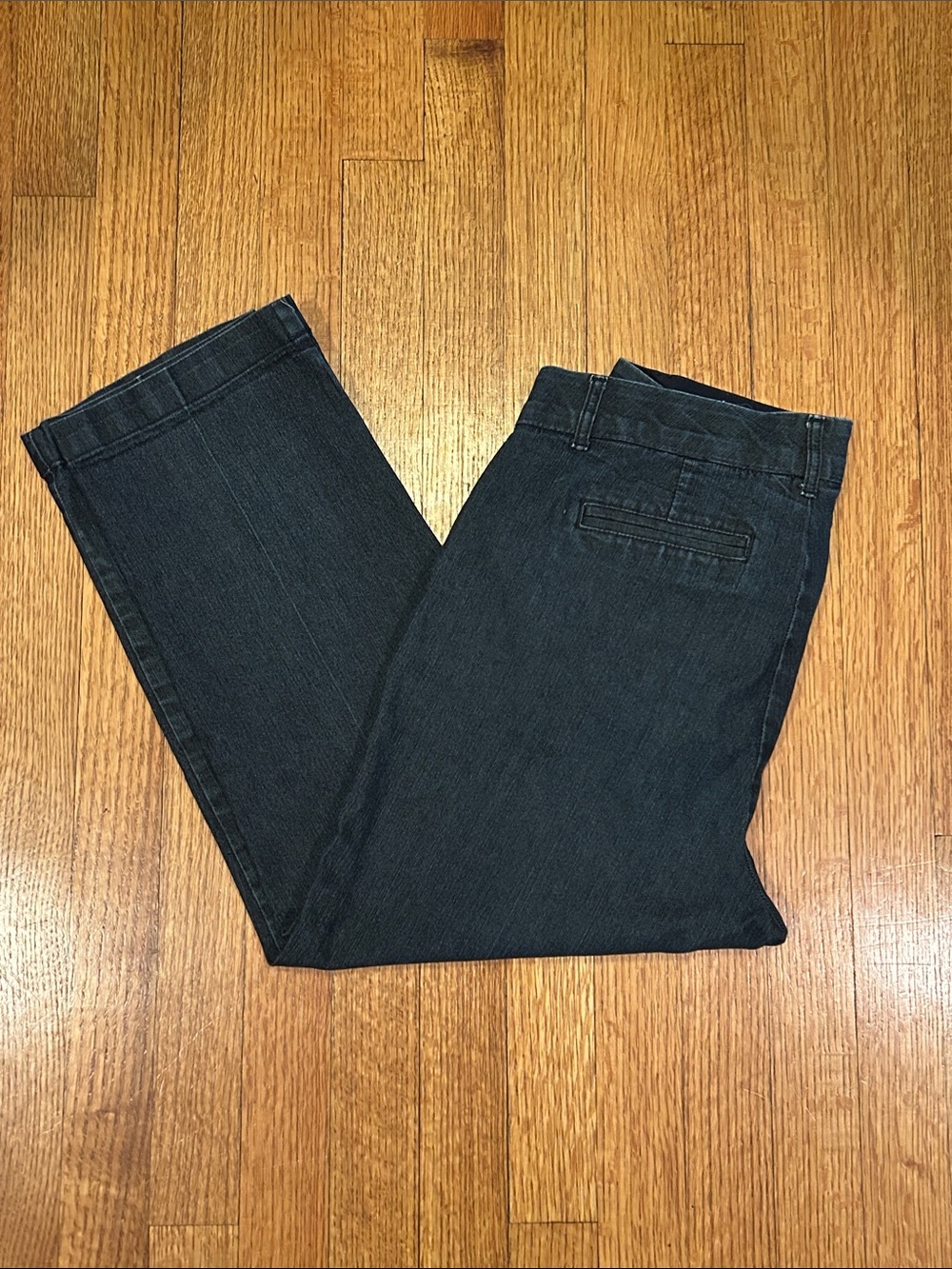 JM Collection Women's Dark Blue Cropped Jeans size 8